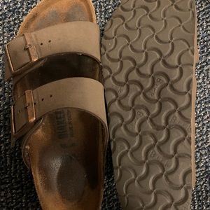 Two strap Birkenstock’s